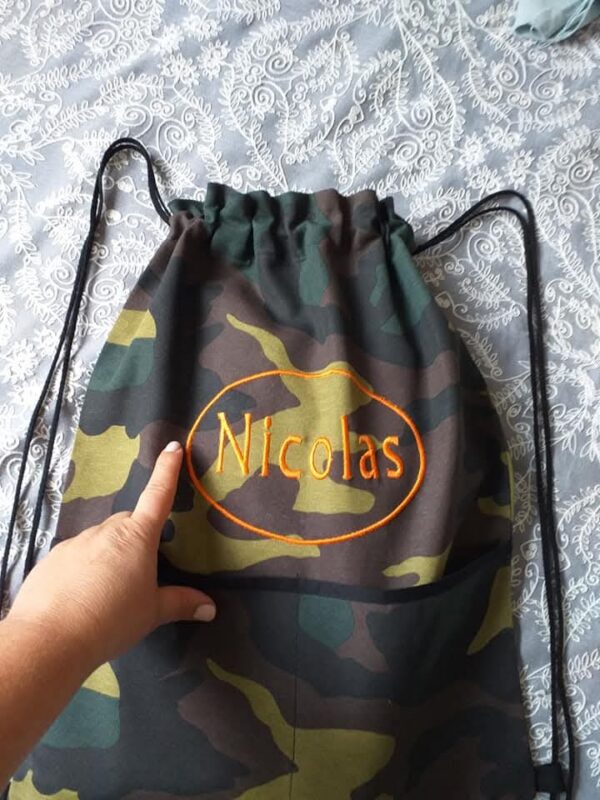 mochilas variadas